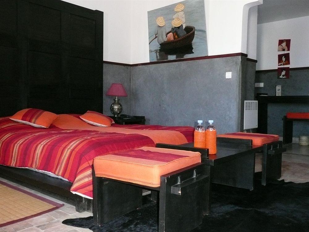 Hotel Ocean Vagabond Εσαουίρα Εξωτερικό φωτογραφία